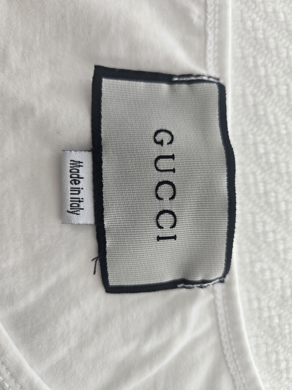 Gucci White Logo Tee with Green & Red Stripe - Picture 5 of 6